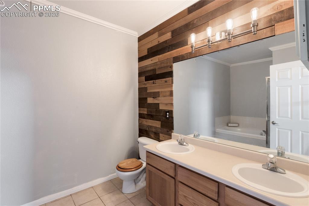605 Cougar Bluff Point Colorado Springs CO 80906