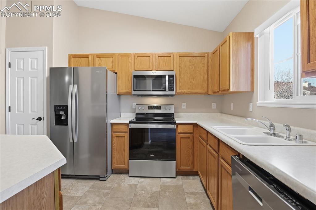 3710 Strawberry Field Grove Colorado Springs CO 80906
