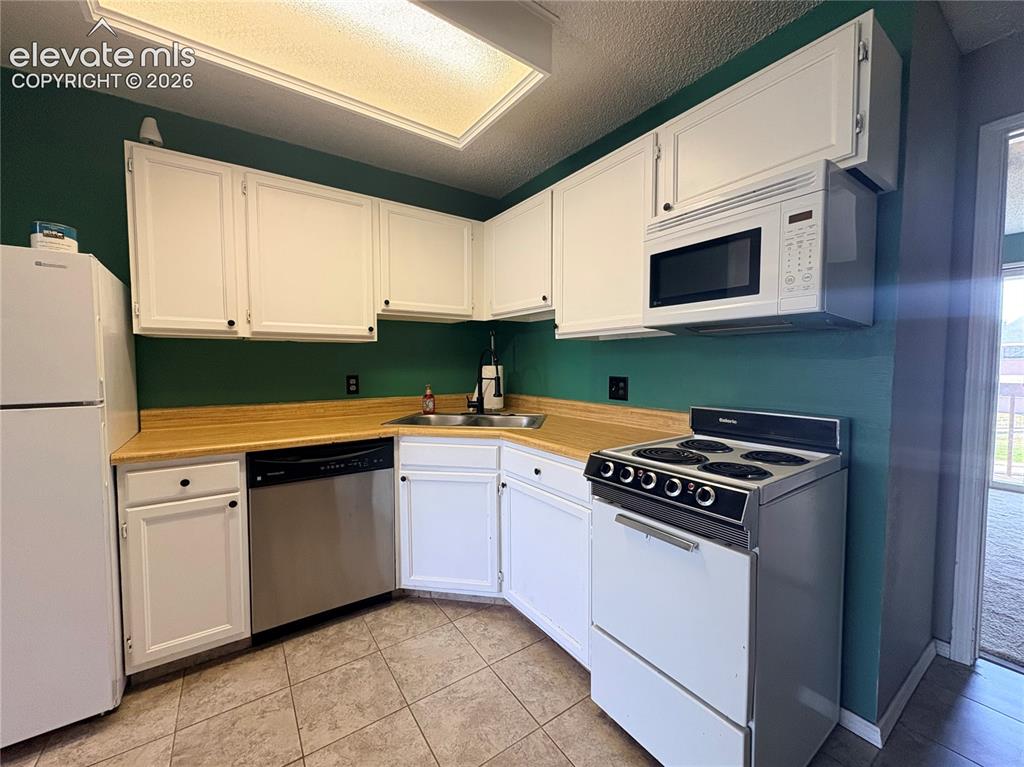 6416 Village Lane Colorado Springs CO 80918