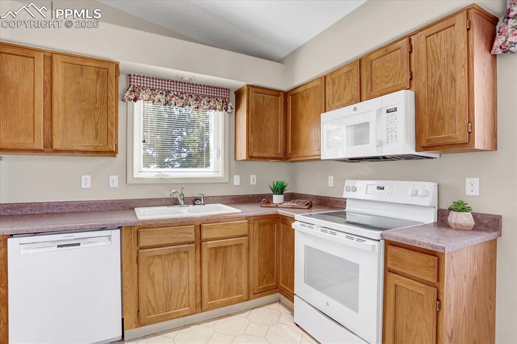 6101 Daylight Point Colorado Springs CO 80923