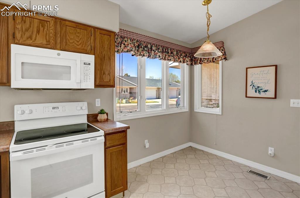 6101 Daylight Point Colorado Springs CO 80923