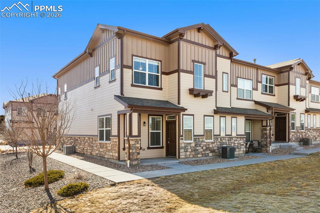 5372 Prominence Point Colorado Springs CO 80923