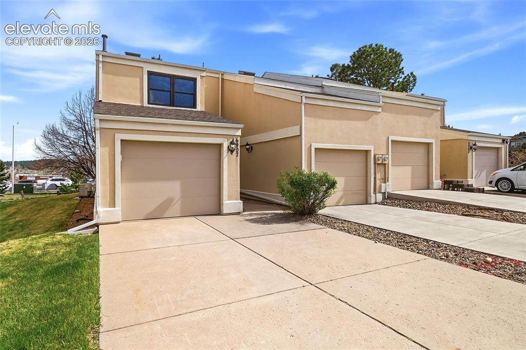 6907 Gayle Lyn Lane Colorado Springs CO 80919