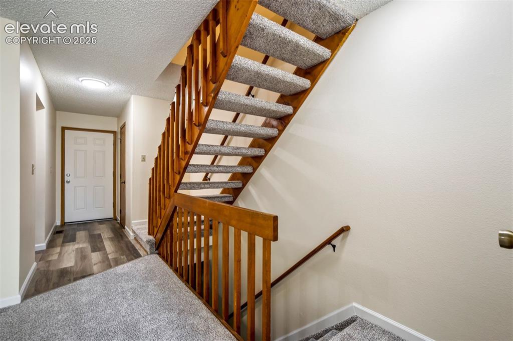 513 Shady Crest Circle Colorado Springs CO 80916