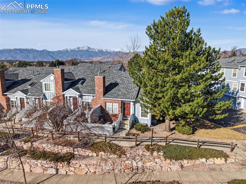 6958 Los Reyes Circle Colorado Springs CO 80918