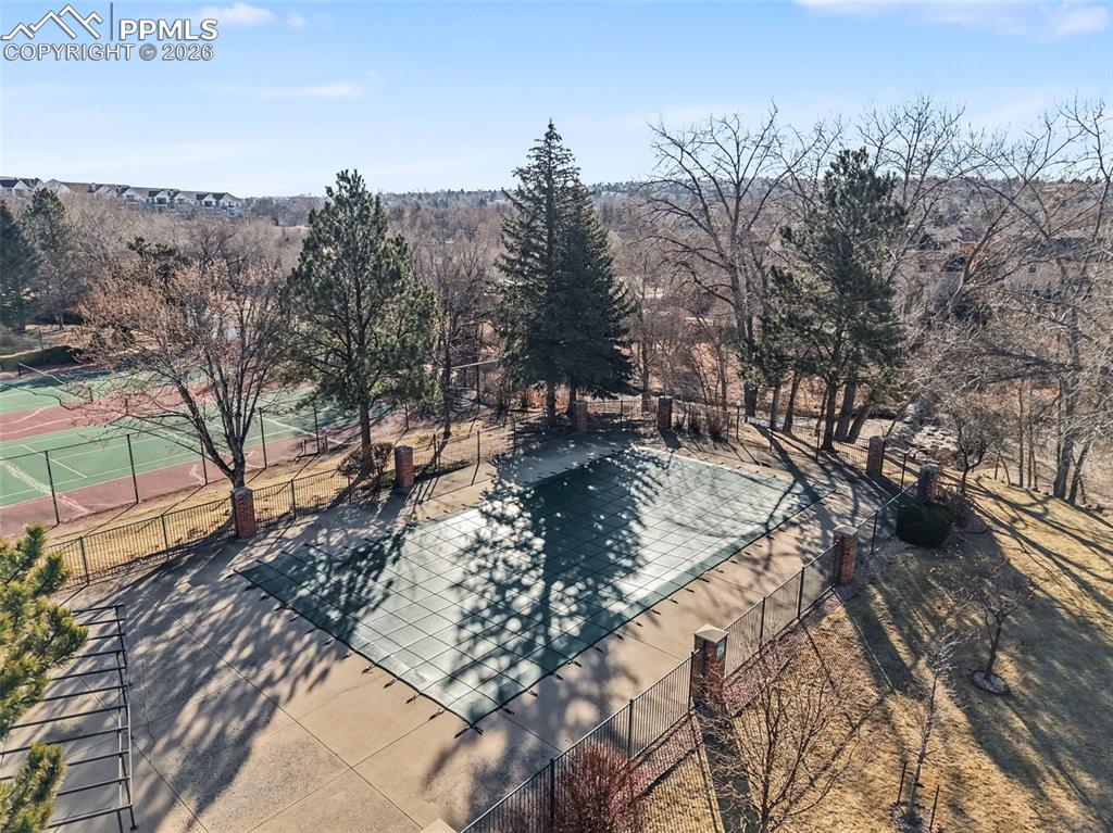 6958 Los Reyes Circle Colorado Springs CO 80918