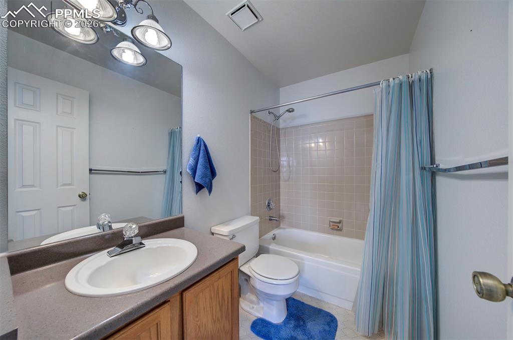 3437 Trenary Lane Colorado Springs CO 80918