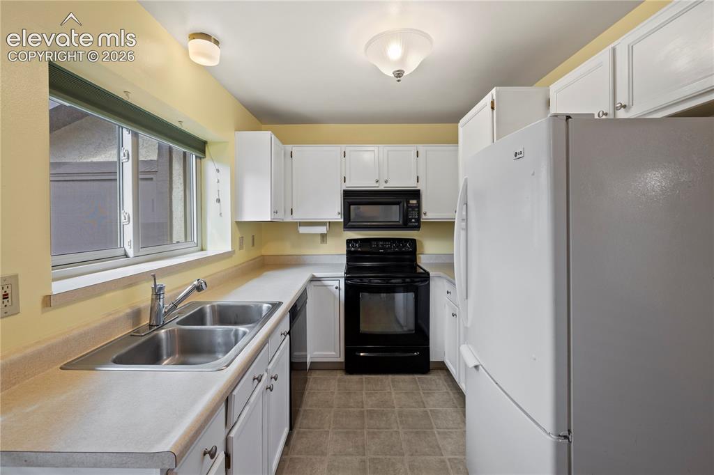 1632 Maitland Court Colorado Springs CO 80919