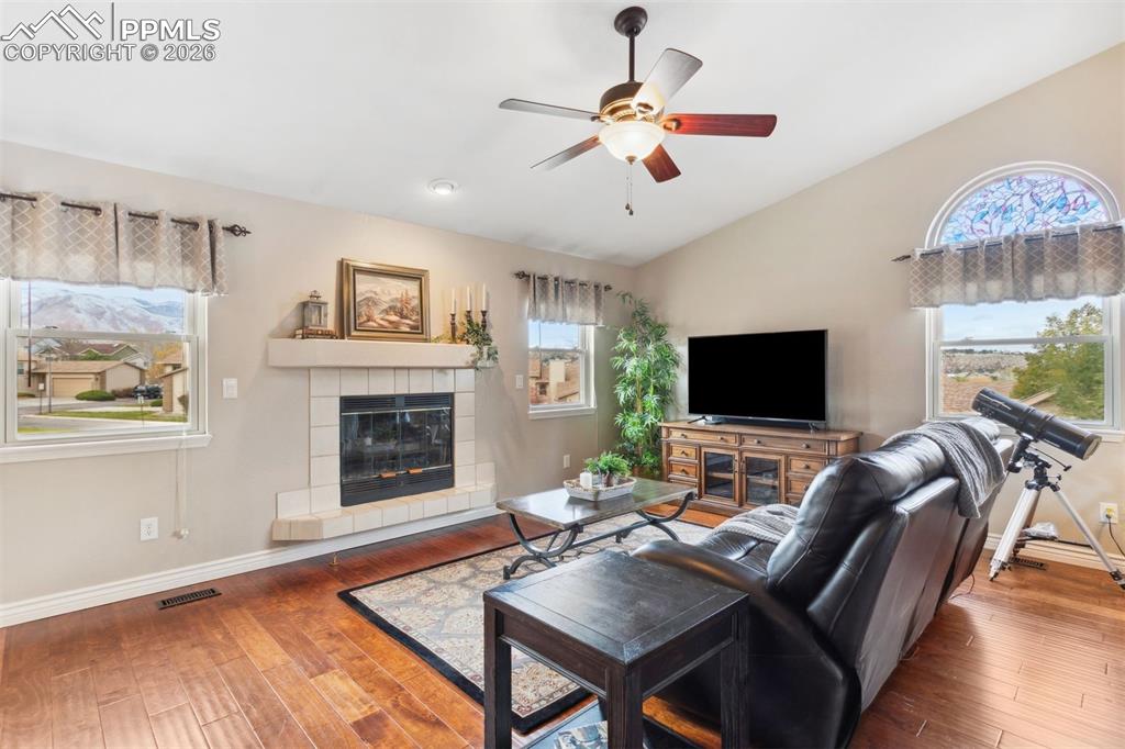 1521 Shane Circle Colorado Springs CO 80907