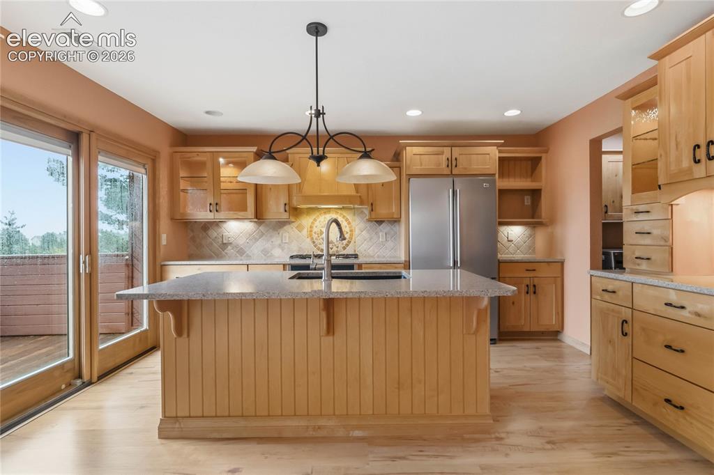 4535 Sentinel Rock Larkspur CO 80118