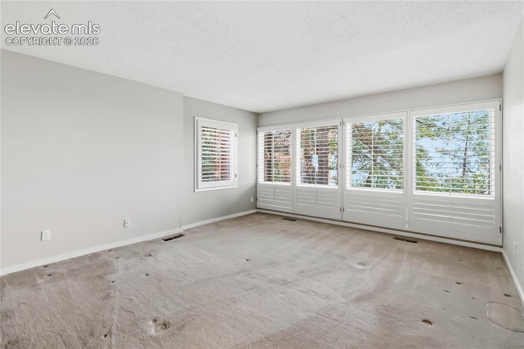 4535 Sentinel Rock Larkspur CO 80118