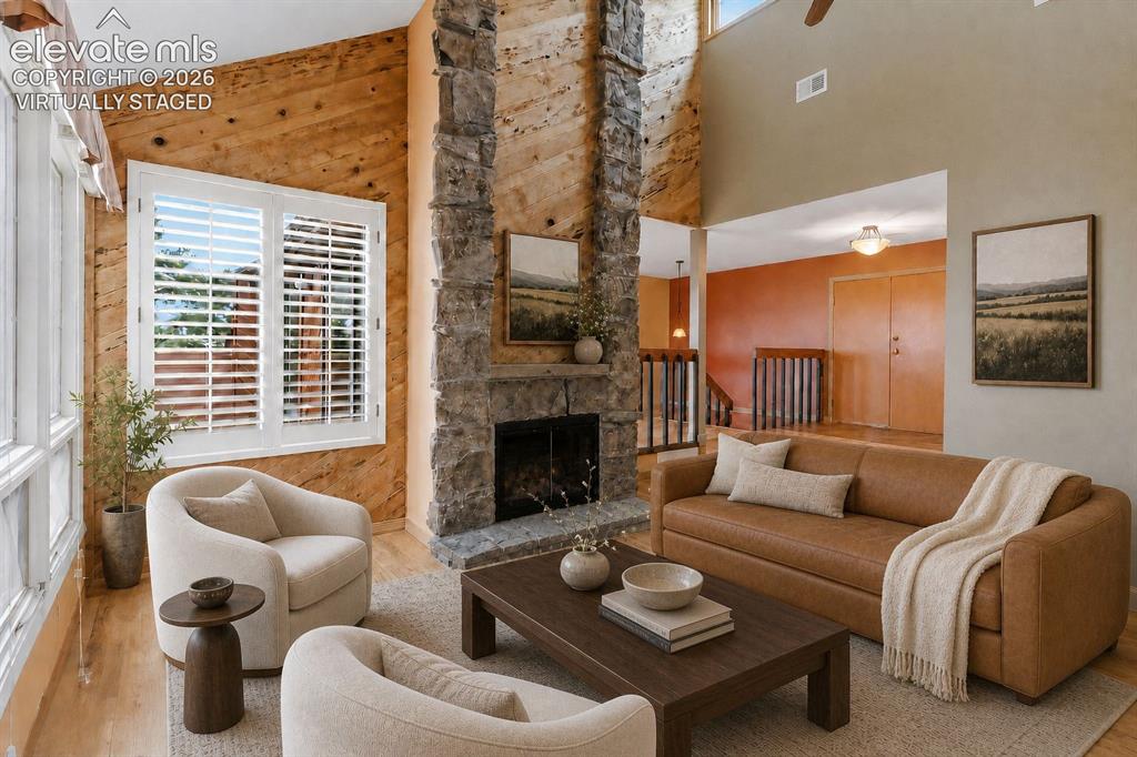 4535 Sentinel Rock Larkspur CO 80118