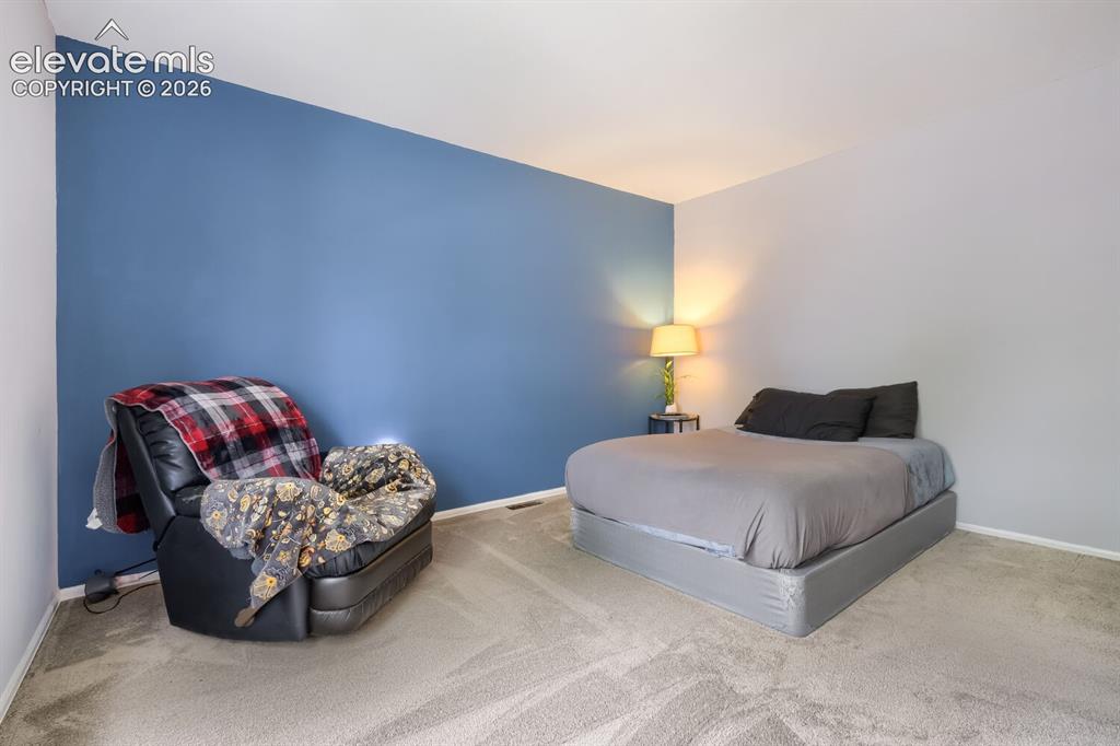 2003 Sussex Lane Colorado Springs CO 80909