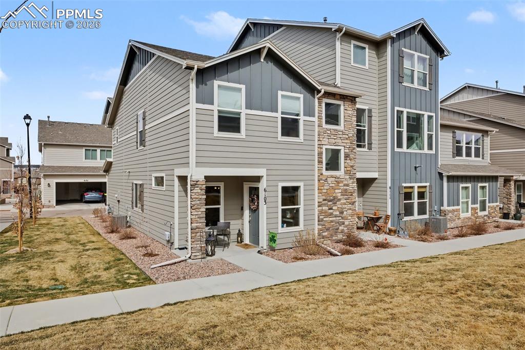 6103 Magma Heights Colorado Springs CO 80924