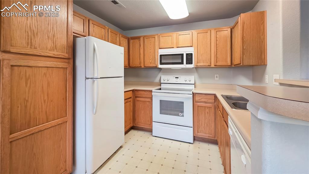 3731 Riviera Grove Colorado Springs CO 80922