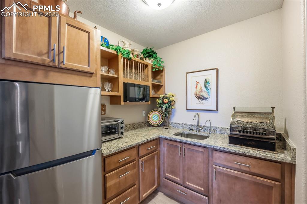 5035 Vista Del Sol Point Colorado Springs CO 80919