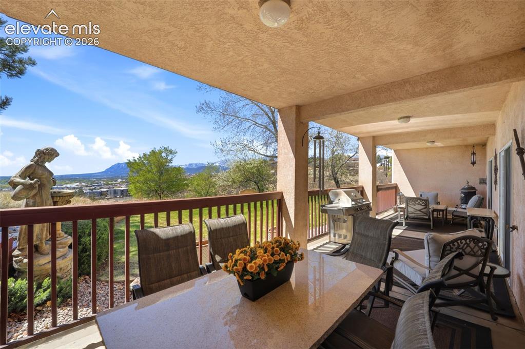 5035 Vista Del Sol Point Colorado Springs CO 80919