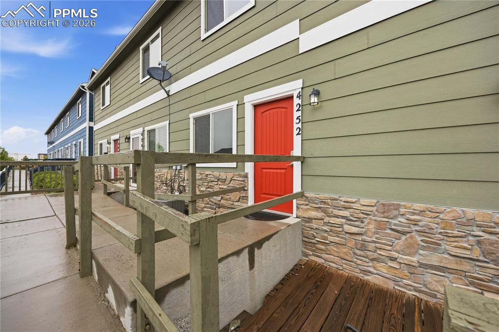 4252 Little Rock View Colorado Springs CO 80911