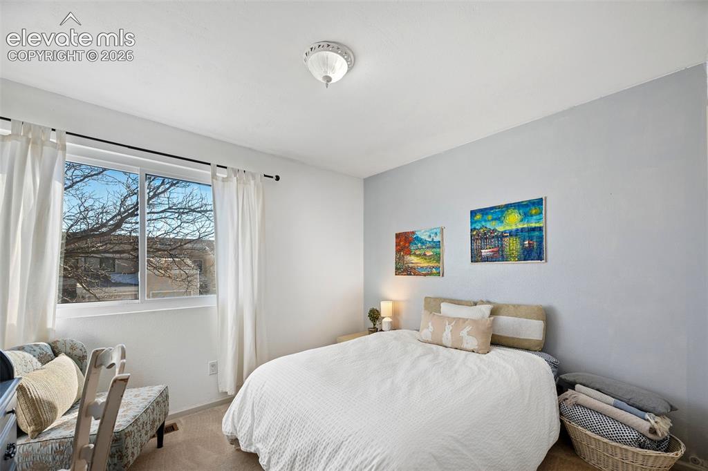 6924 Gayle Lyn Lane Colorado Springs CO 80919