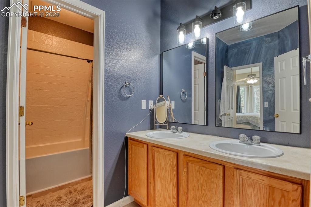 2095 Legacy Ridge View Colorado Springs CO 80910