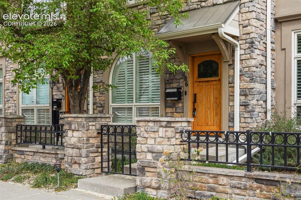 186 S Garfield Street Denver CO 80209