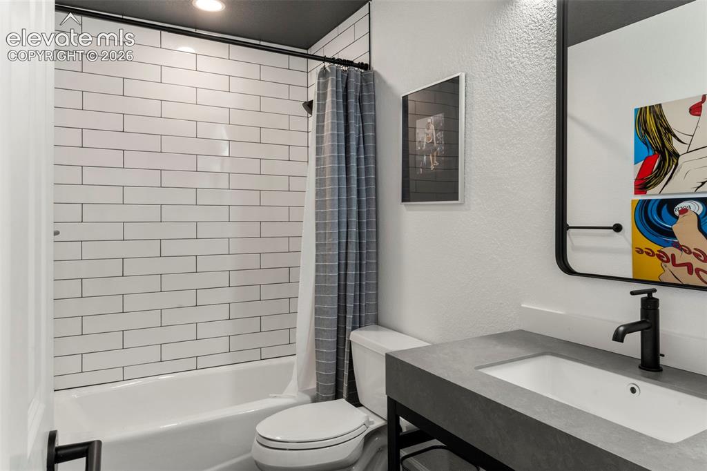 186 S Garfield Street Denver CO 80209