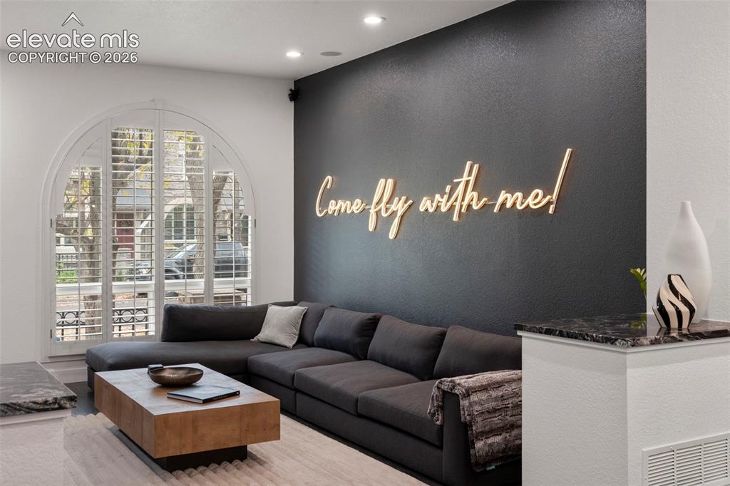 186 S Garfield Street Denver CO 80209