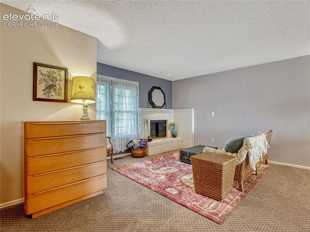 2005 Sussex Lane Colorado Springs CO 80909