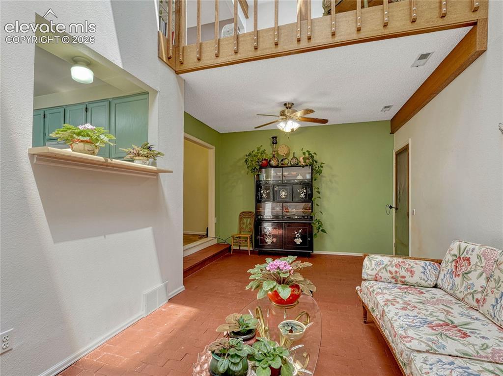 2005 Sussex Lane Colorado Springs CO 80909