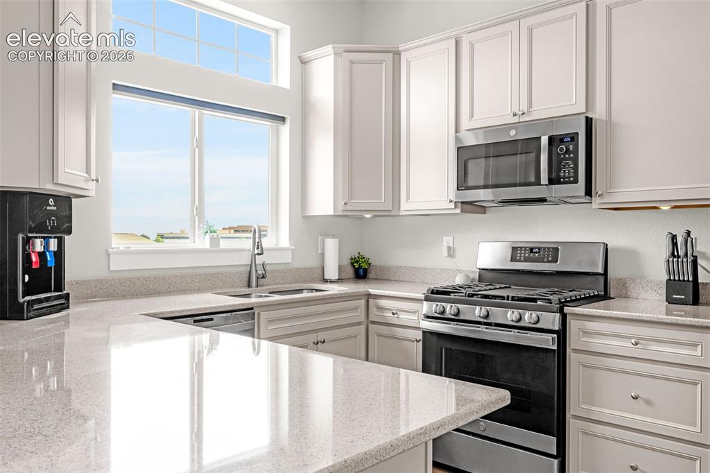 260 Eagle Summit Point Colorado Springs CO 80919