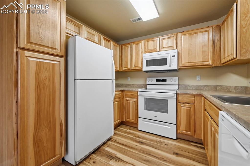 7185 Ash Creek Heights Colorado Springs CO 80922