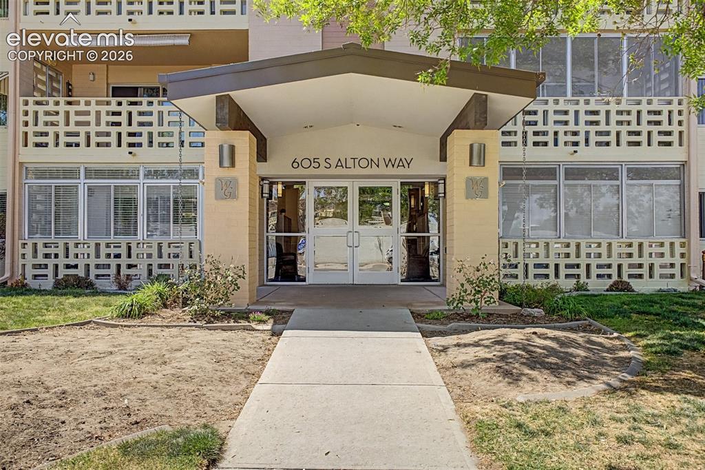 605 S Alton Way Denver CO 80247