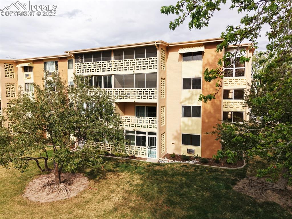 605 S Alton Way Denver CO 80247