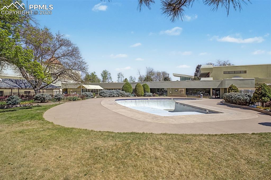 605 S Alton Way Denver CO 80247