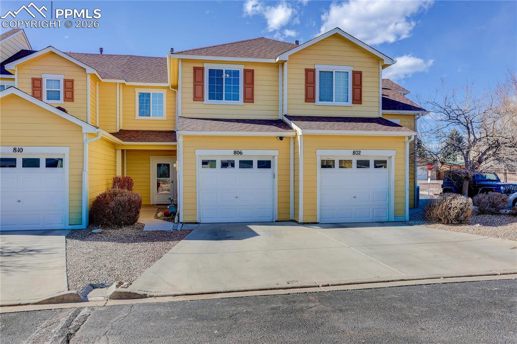 806 Red Thistle View Colorado Springs CO 80916