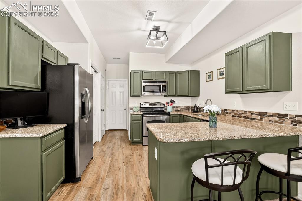 806 Red Thistle View Colorado Springs CO 80916