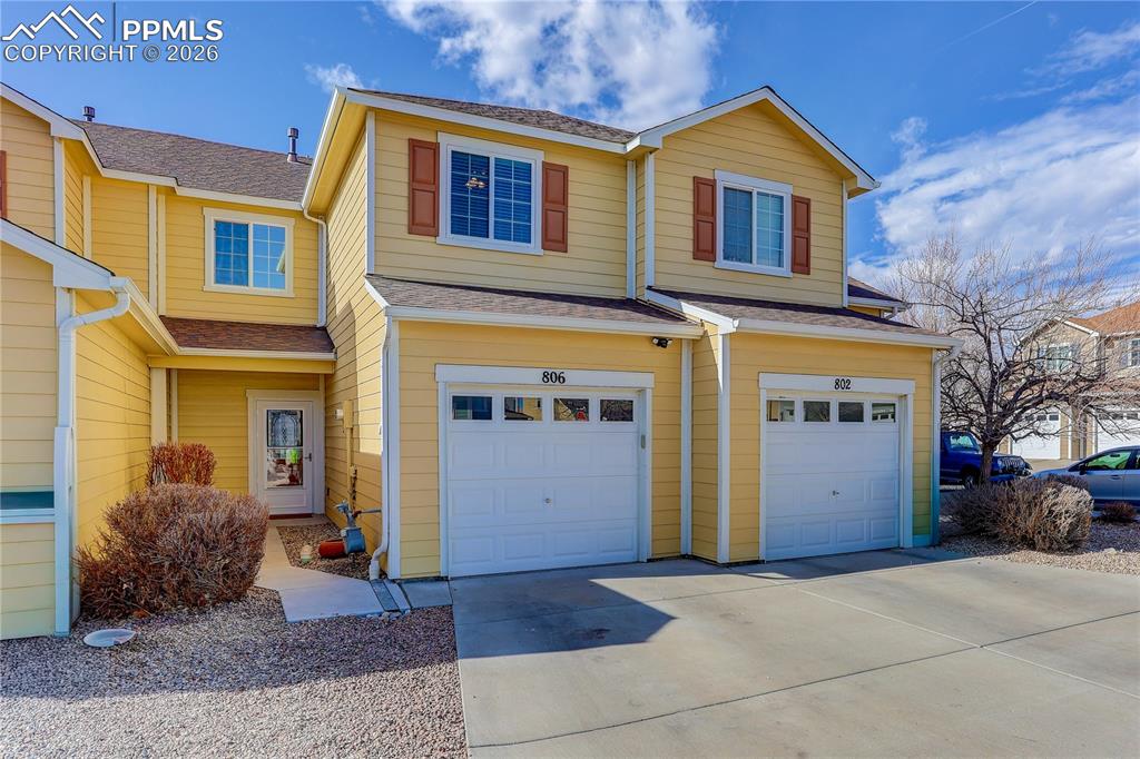 806 Red Thistle View Colorado Springs CO 80916