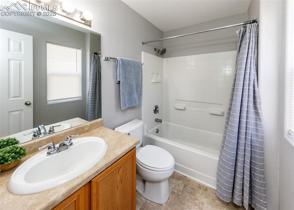 2722 Tumblewood Grove Colorado Springs CO 80910