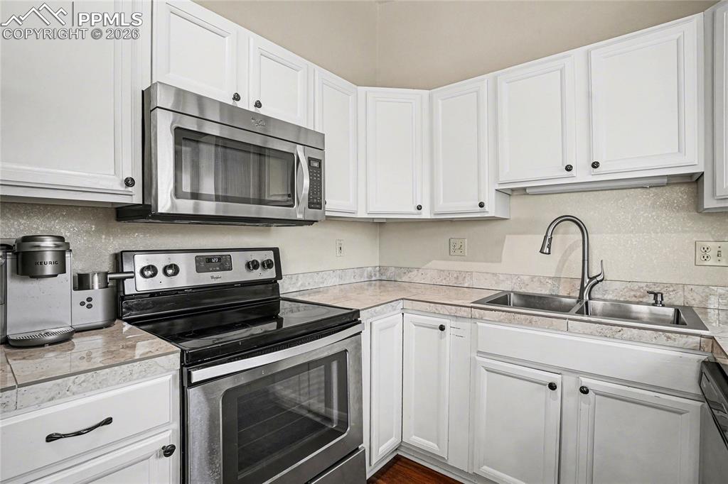 6973 Yellowpine Drive Colorado Springs CO 80919