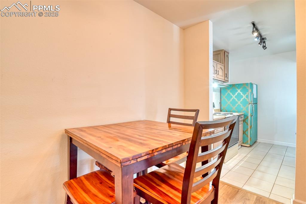 935 Saturn Drive Colorado Springs CO 80905