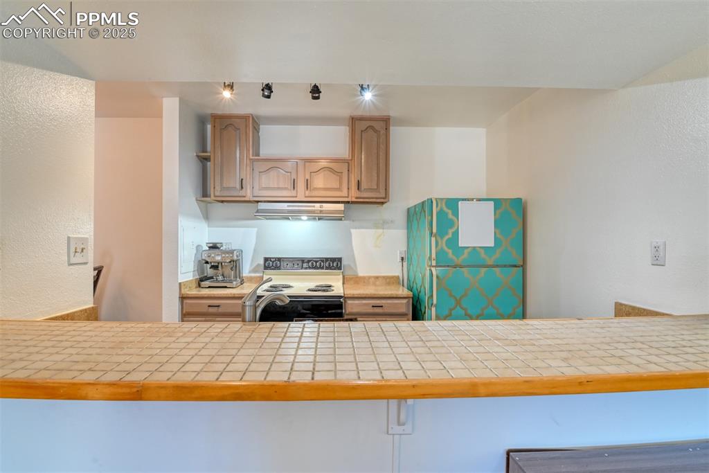 935 Saturn Drive Colorado Springs CO 80905