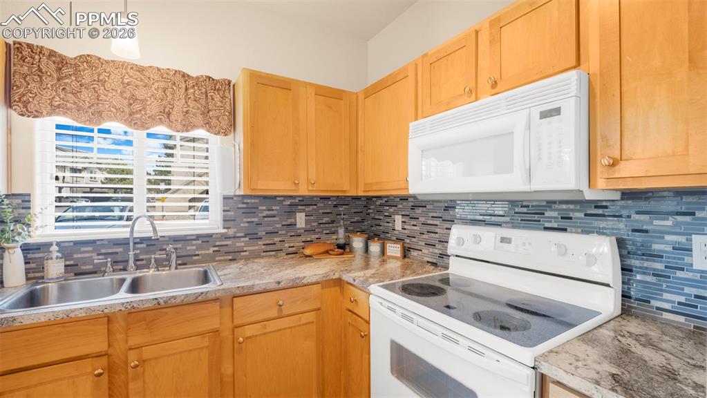 6944 Ash Creek Heights Colorado Springs CO 80922
