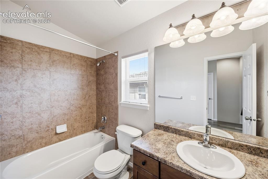 4367 Susie View Colorado Springs CO 80917