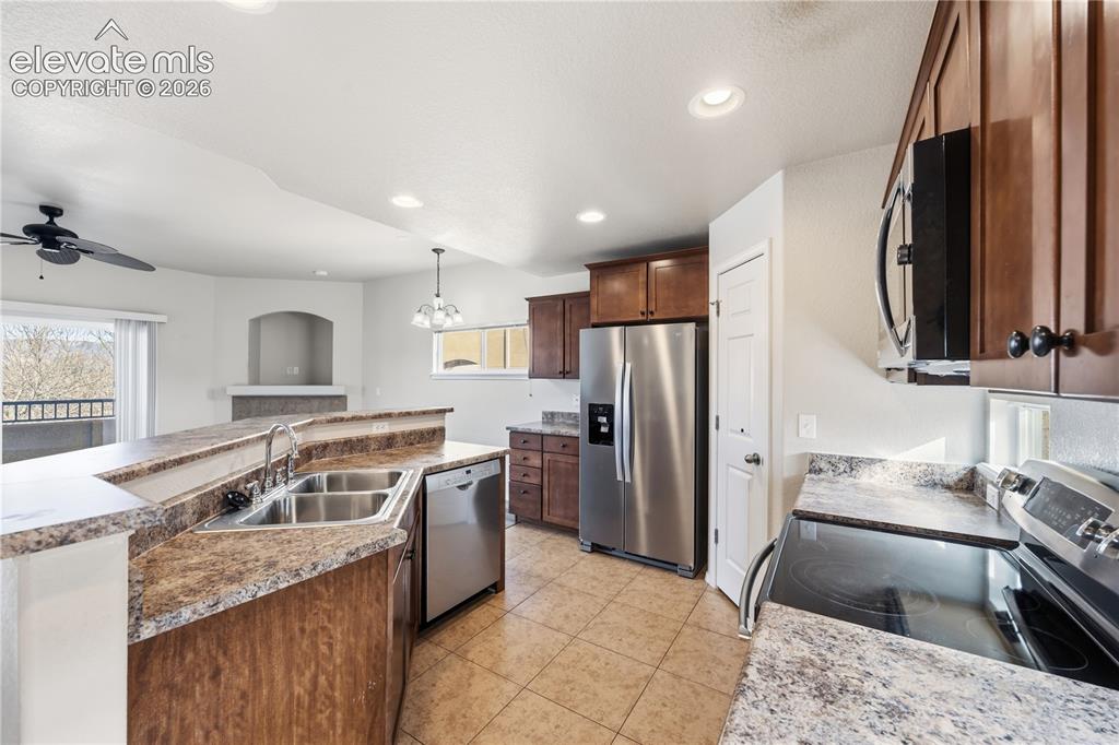 4367 Susie View Colorado Springs CO 80917
