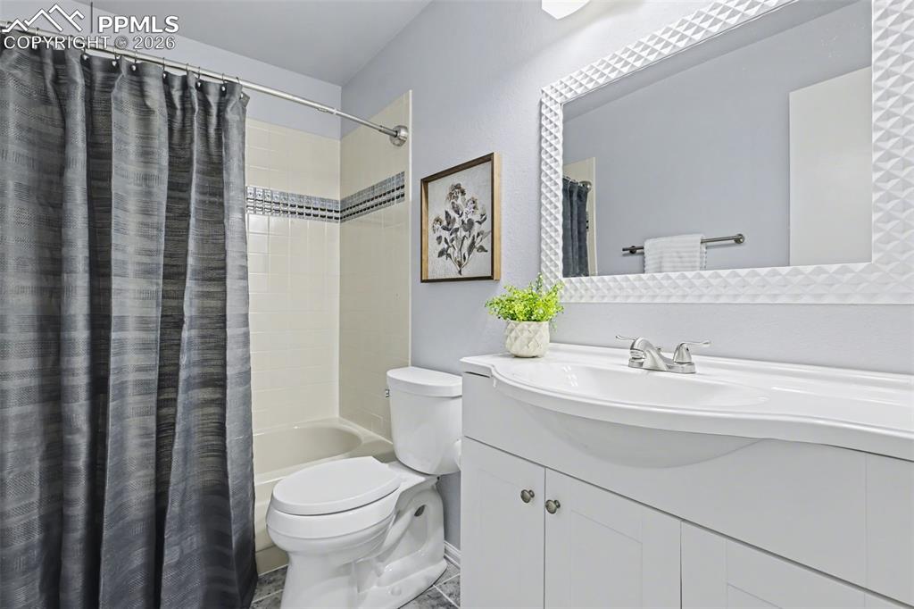 2101 Glenhill Road Colorado Springs CO 80906