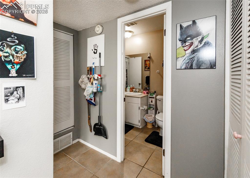 935 Saturn Drive Colorado Springs CO 80905