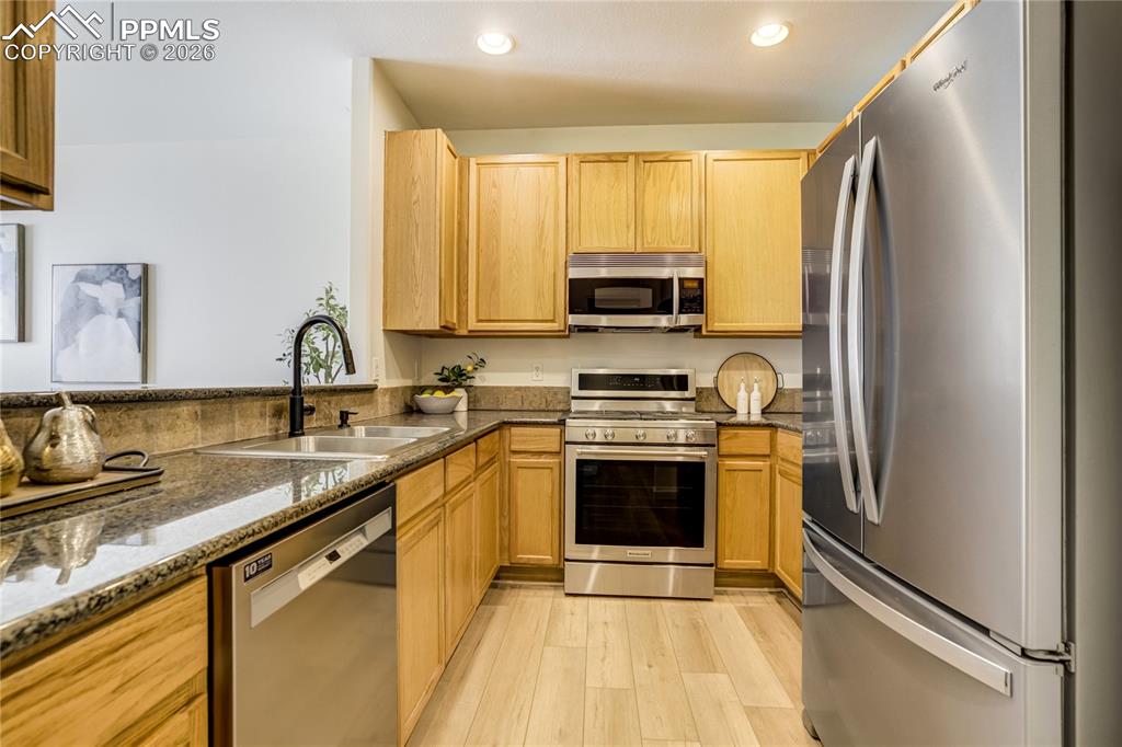 4040 Diamond Ridge View Colorado Springs CO 80918