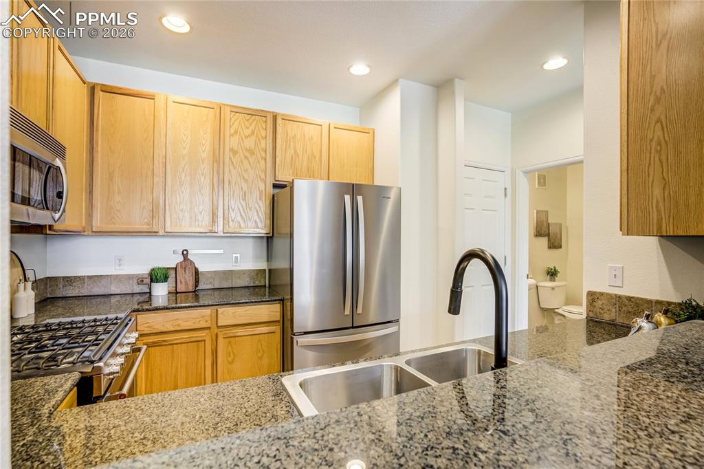 4040 Diamond Ridge View Colorado Springs CO 80918