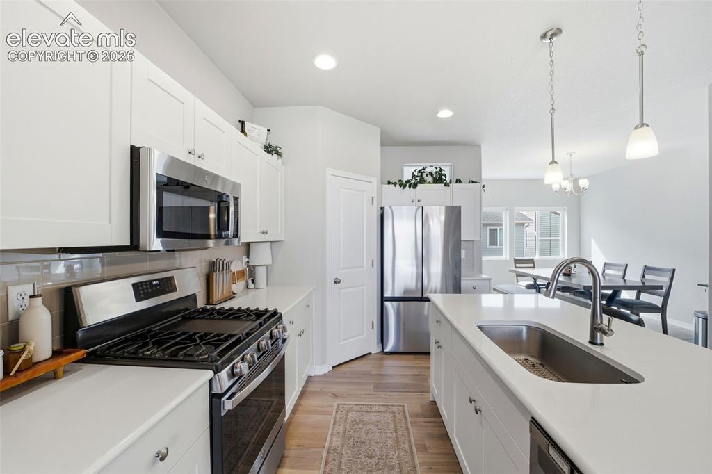 6069 Inman View Colorado Springs CO 80924