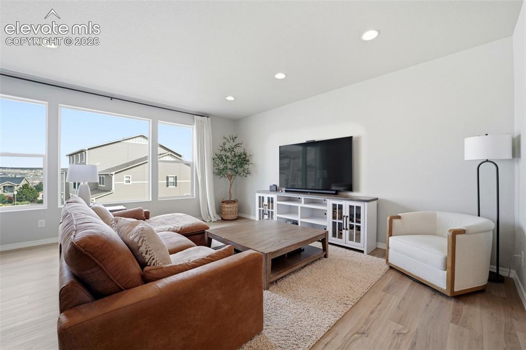 6069 Inman View Colorado Springs CO 80924